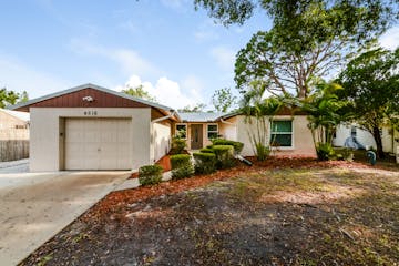4516 Selma St Sarasota, FL 34232